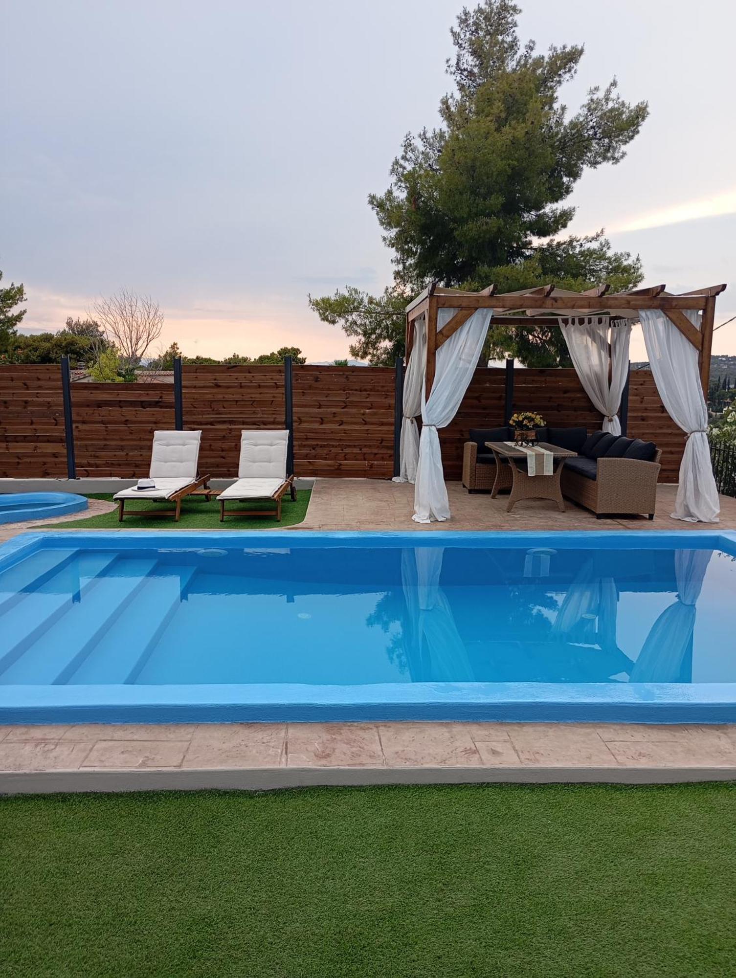 Red Porto Heli